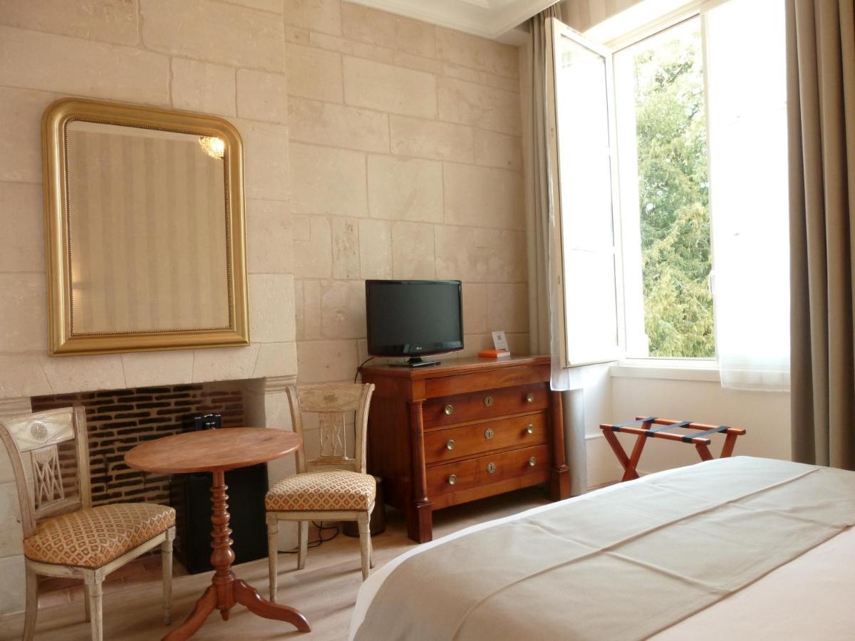 Hotel Grand Monarque Азе-ле-Ридо Екстериор снимка