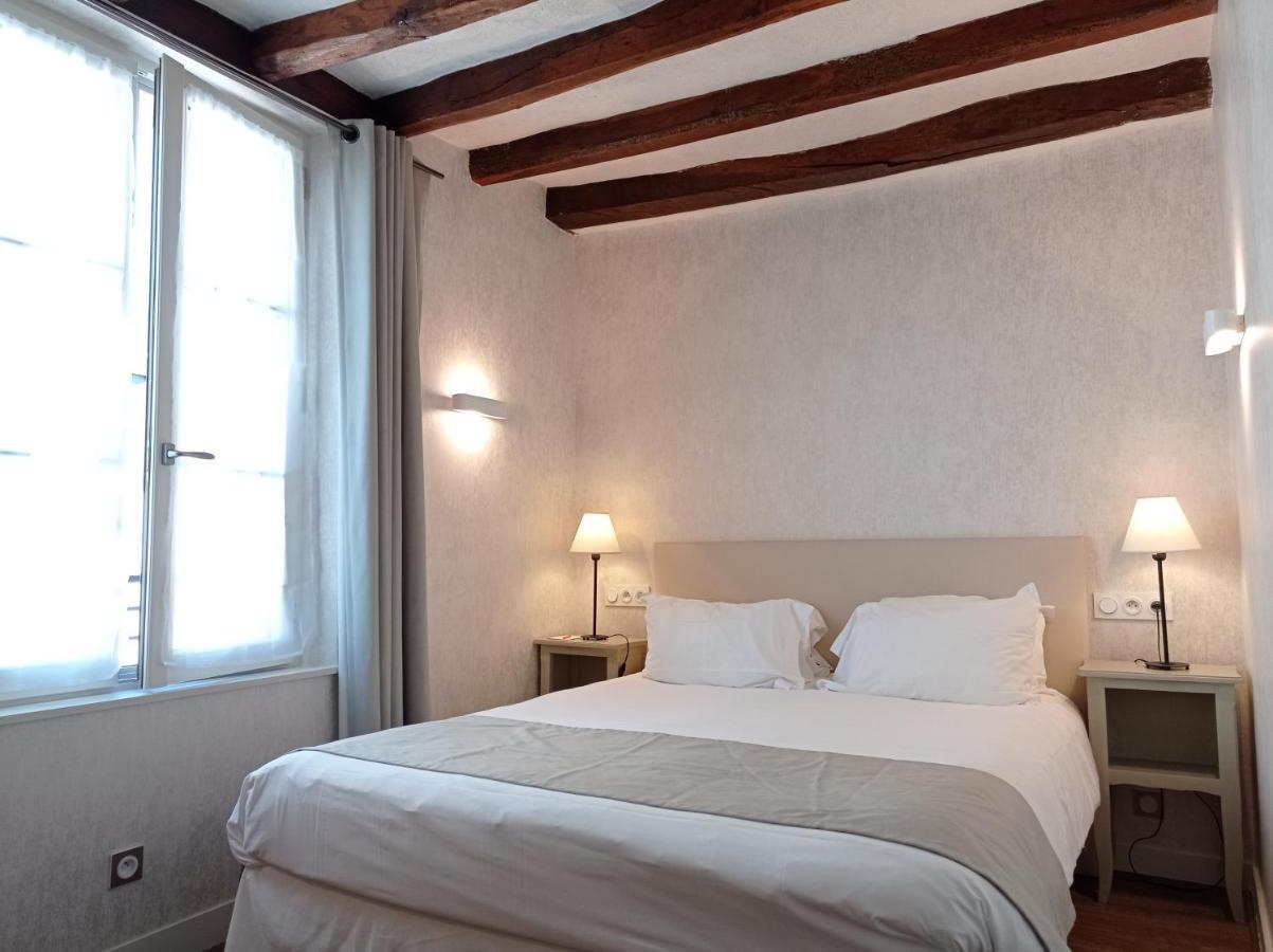 Hotel Grand Monarque Азе-ле-Ридо Екстериор снимка
