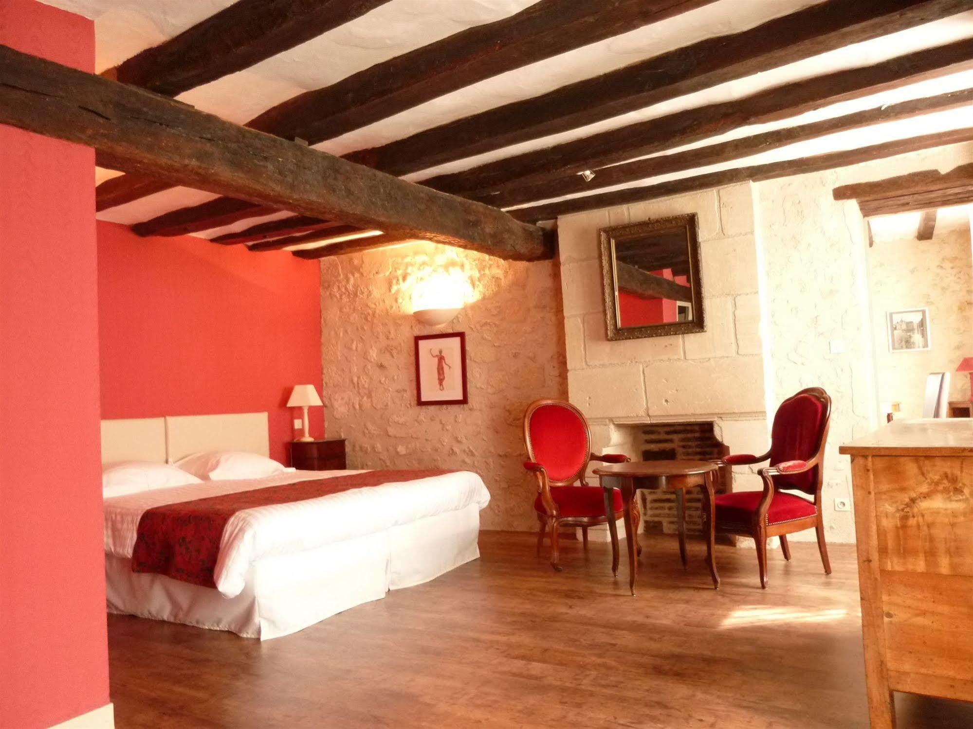 Hotel Grand Monarque Азе-ле-Ридо Екстериор снимка