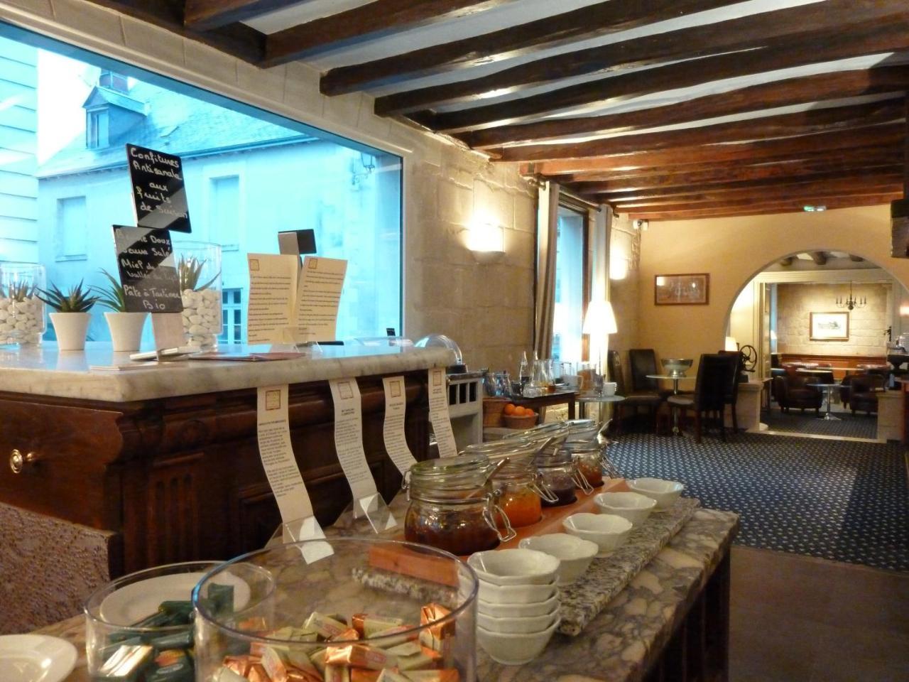 Hotel Grand Monarque Азе-ле-Ридо Екстериор снимка